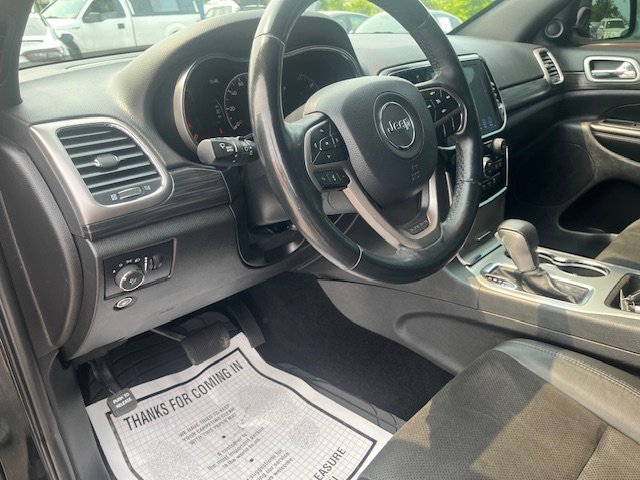 2019 Jeep Grand Cherokee Altitude photo