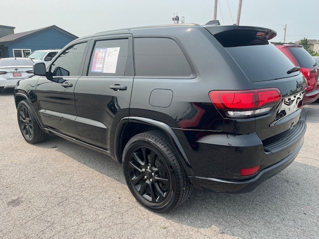 2019 Jeep Grand Cherokee Altitude photo