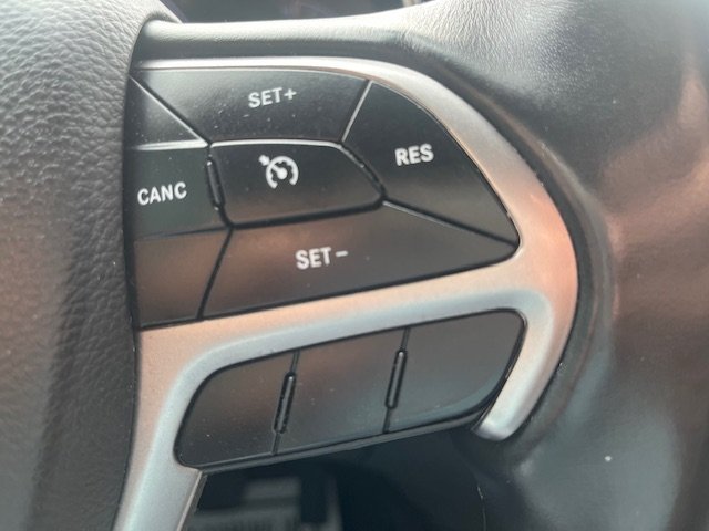 2019 Jeep Grand Cherokee Altitude photo