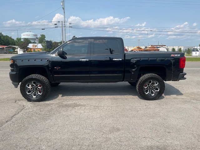 2017 Chevrolet Silverado 1500 LTZ Z71 Black Widow photo