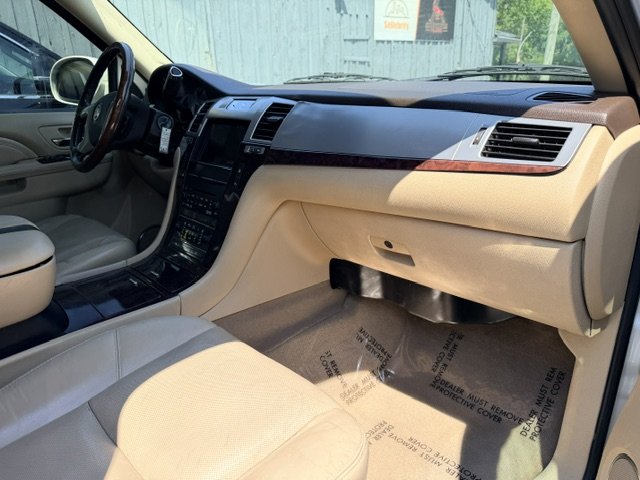 2011 Cadillac Escalade - $8,995