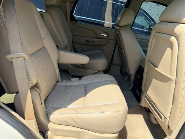 2011 Cadillac Escalade - $8,995