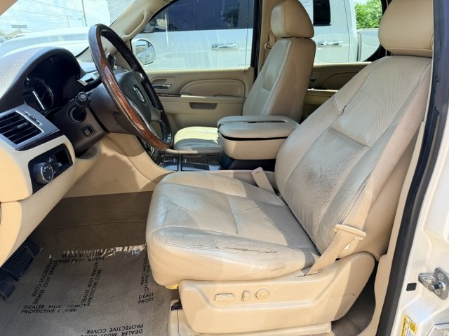 2011 Cadillac Escalade - $8,995