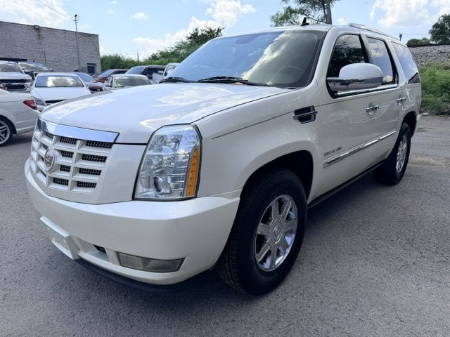 2011 Cadillac Escalade - $8,995