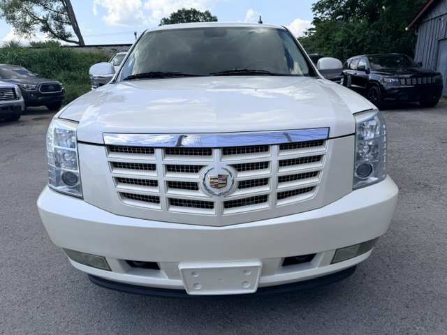 2011 Cadillac Escalade - $8,995