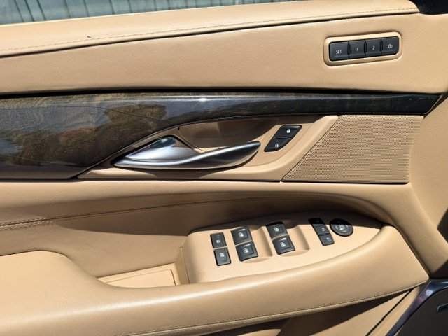 2019 Cadillac Escalade - $29,995