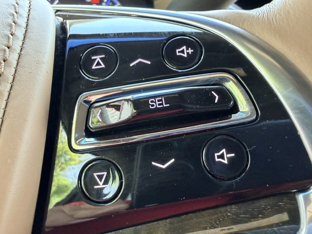 2019 Cadillac Escalade - $29,995
