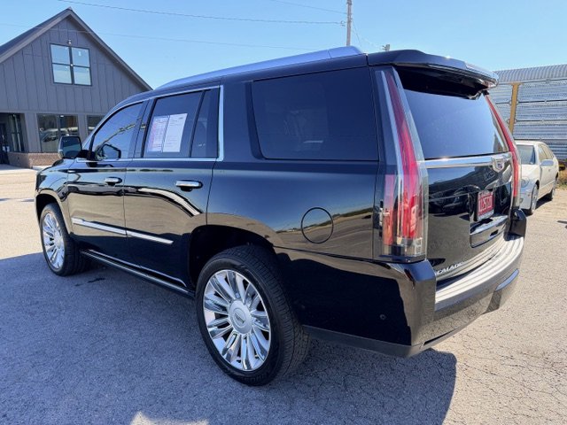 2020 Cadillac Escalade - $29,995