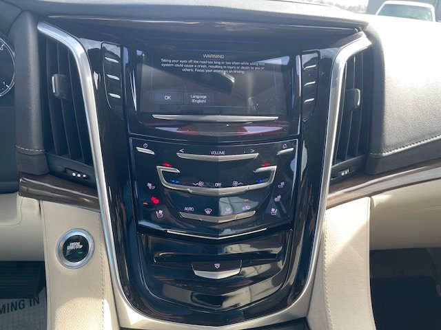 2020 Cadillac Escalade - $30,995