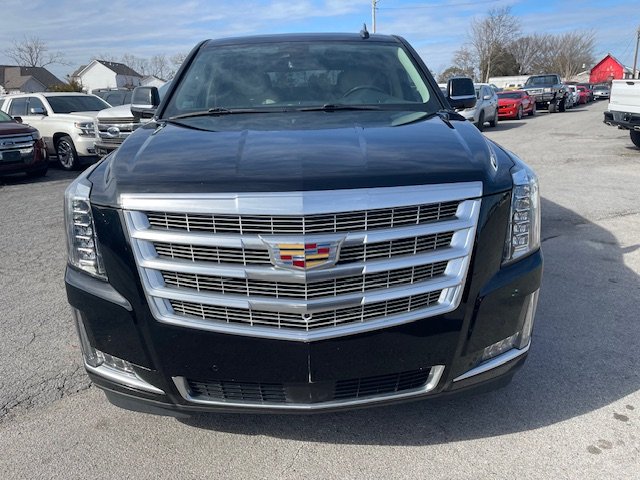 2020 Cadillac Escalade - $30,995