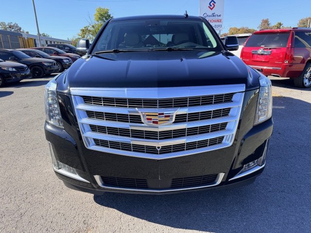 2020 Cadillac Escalade - $29,995