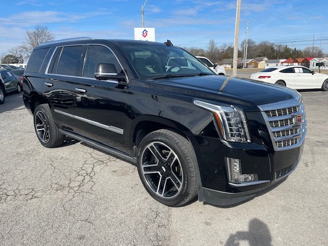 2020 Cadillac Escalade - $30,995