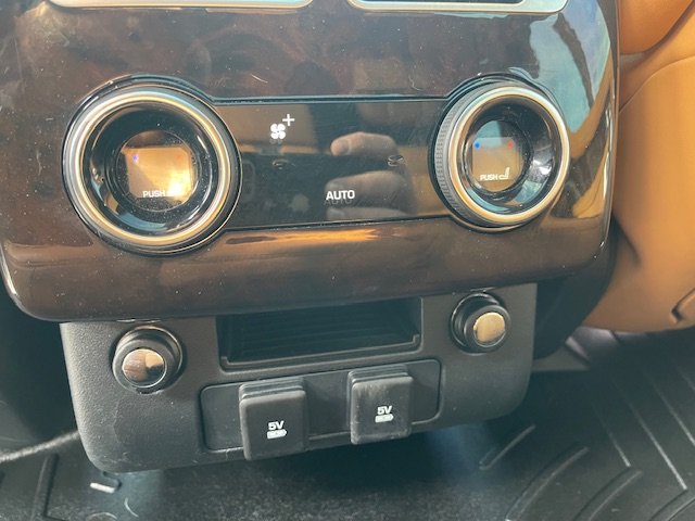 2021 Land Rover Range Rover - $42,995