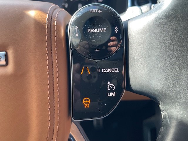 2021 Land Rover Range Rover - $42,995