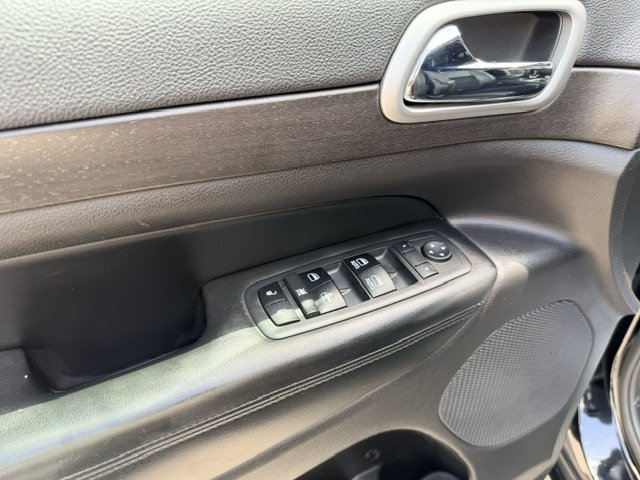 2018 Jeep Cherokee - $14,995