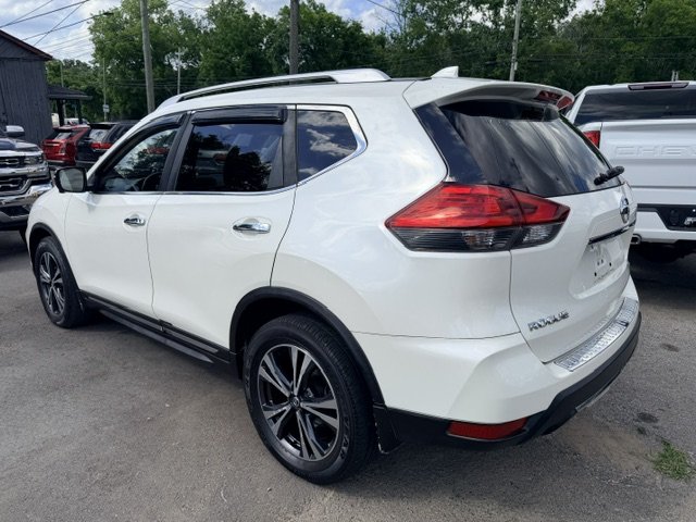 2017 Nissan Rogue - $9,995