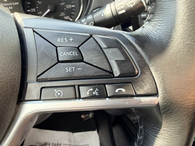 2017 Nissan Rogue - $9,995