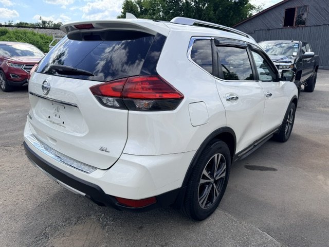 2017 Nissan Rogue - $9,995