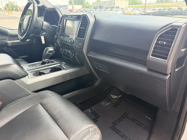 2016 Ford F-150 - $14,995