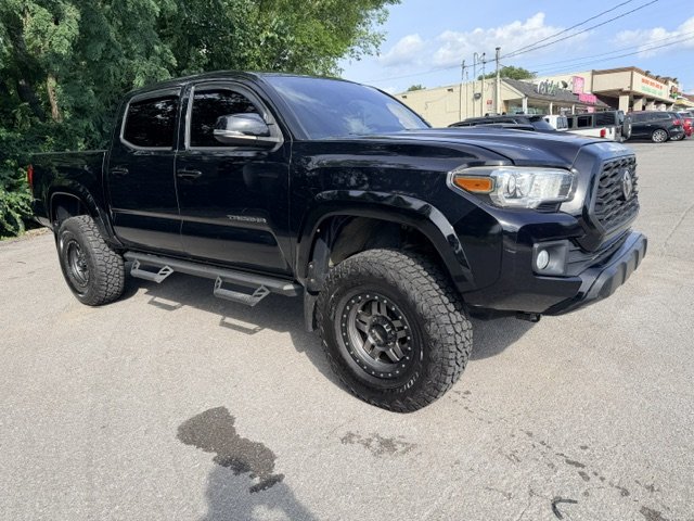 2017 Toyota Tacoma - $23,995