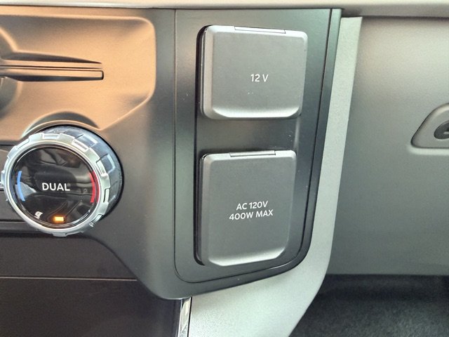 2023 Ford F-150 - $38,995