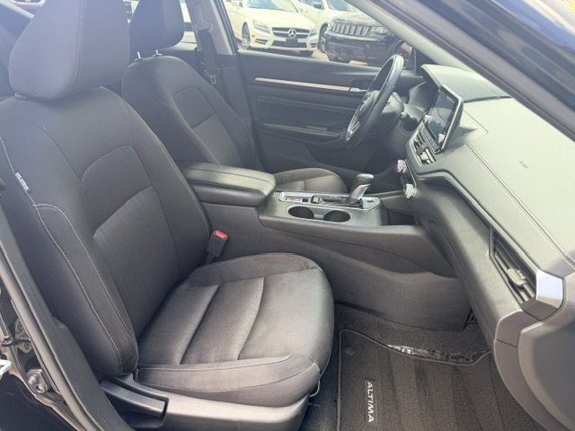 2019 Nissan Altima - $13,995