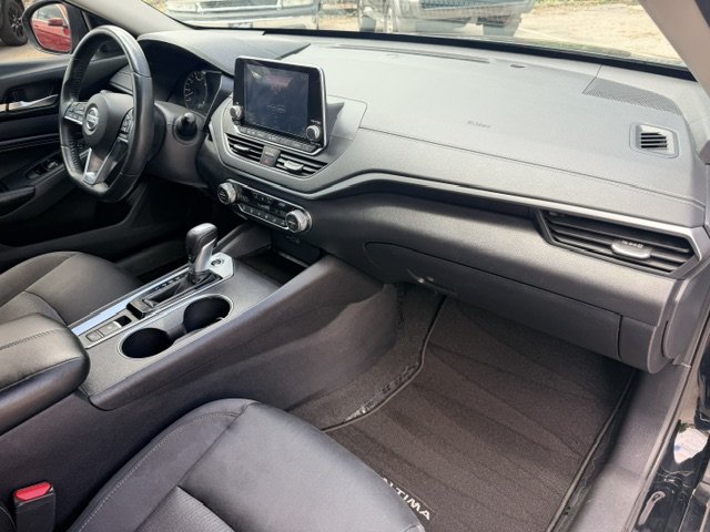 2019 Nissan Altima - $13,995