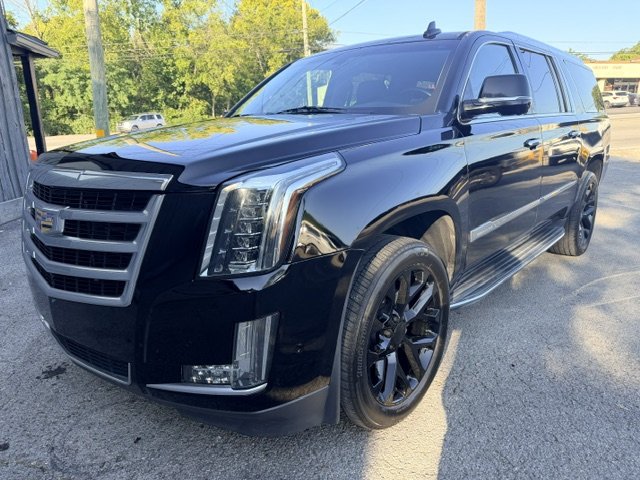 2019 Cadillac Escalade - $17,995
