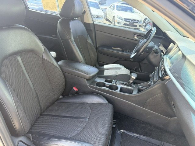 2019 Kia Optima - $9,995