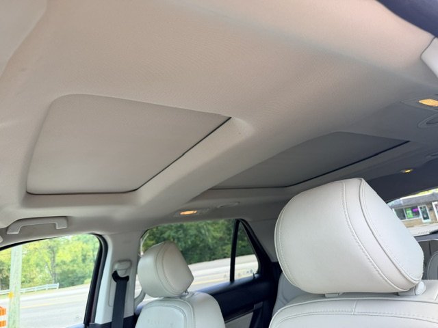 2017 Ford Explorer - $15,995