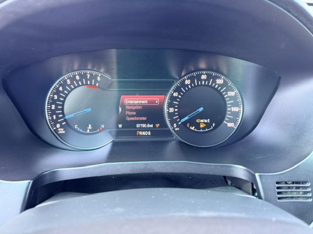 2017 Ford Explorer - $15,995