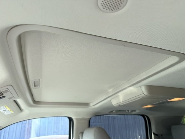 2013 Chevrolet Suburban - $12,995