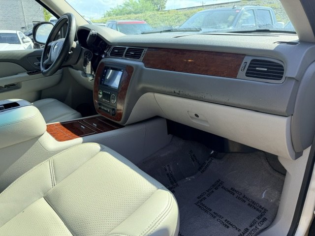 2013 Chevrolet Suburban - $12,995
