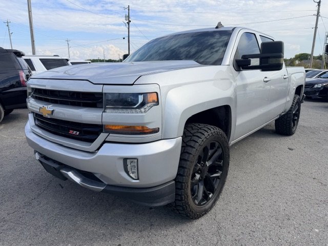 2018 Chevrolet Silverado - $22,995