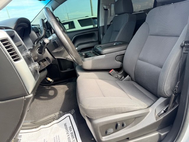 2018 Chevrolet Silverado - $22,995