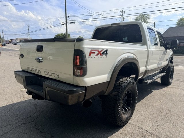 2015 Ford F-250 - $28,995