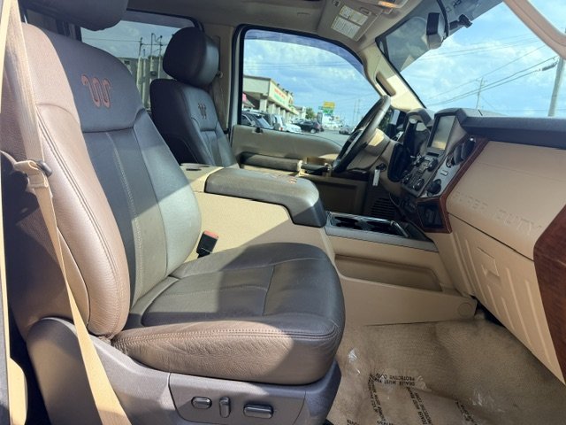 2015 Ford F-250 - $28,995