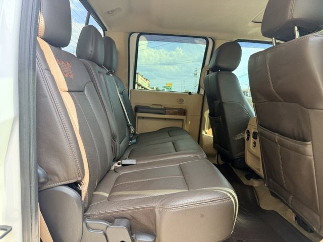 2015 Ford F-250 - $28,995
