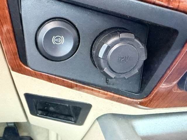 2015 Ford F-250 - $28,995