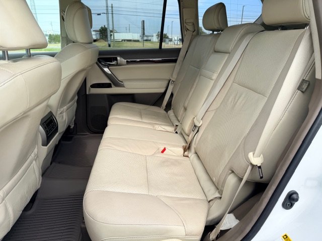 2018 Lexus GX - $25,995