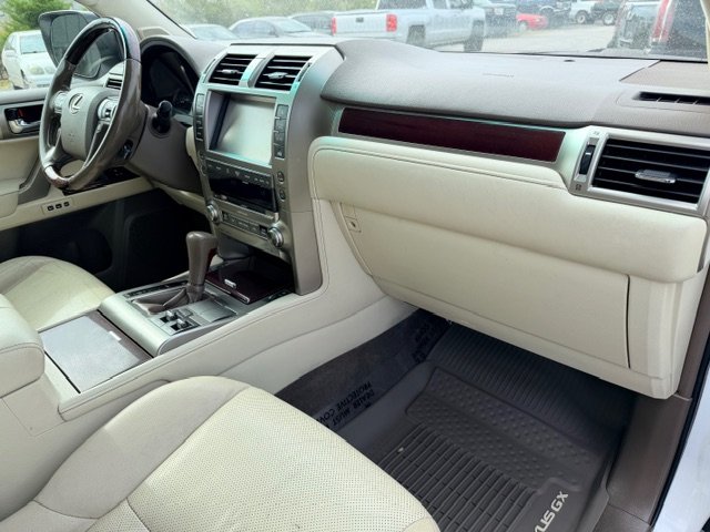 2018 Lexus GX - $25,995