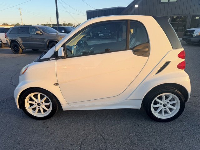 2013 smart fortwo - $6,995