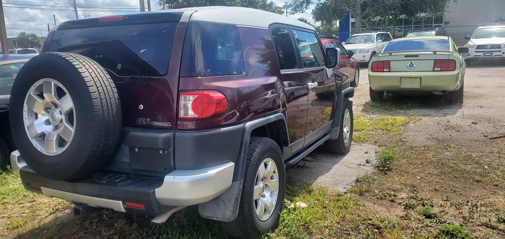 2007 Toyota FJ Cruiser photo