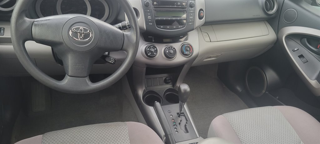 2007 Toyota RAV4 photo