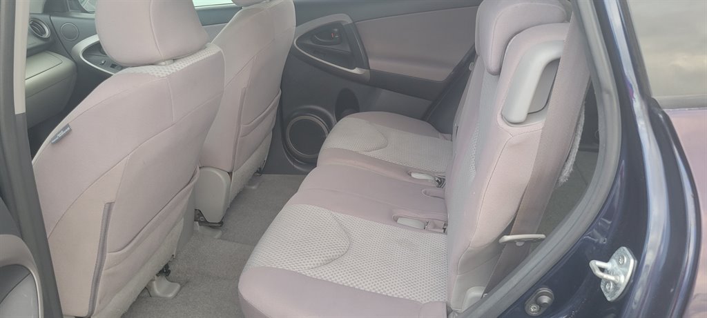 2007 Toyota RAV4 photo