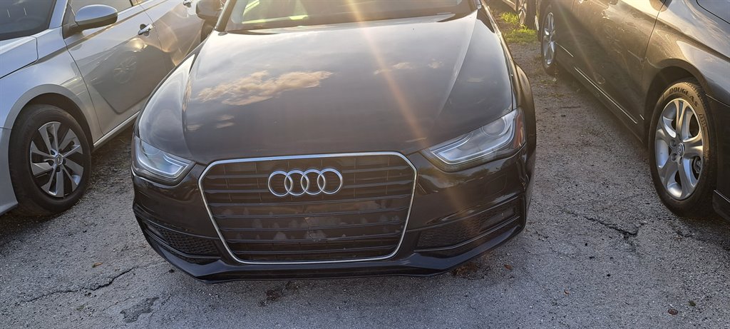 The 2015 Audi A4 Premium photos