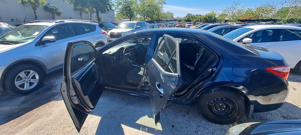 2017 Toyota Corolla L photo