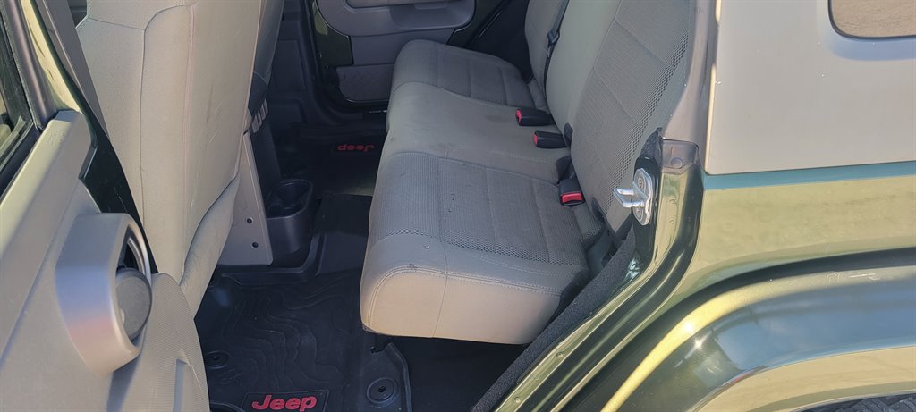 2007 Jeep Wrangler Unlimited Sahara photo