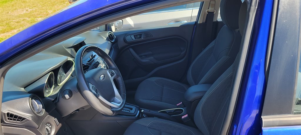 2014 Ford Fiesta - $5,900