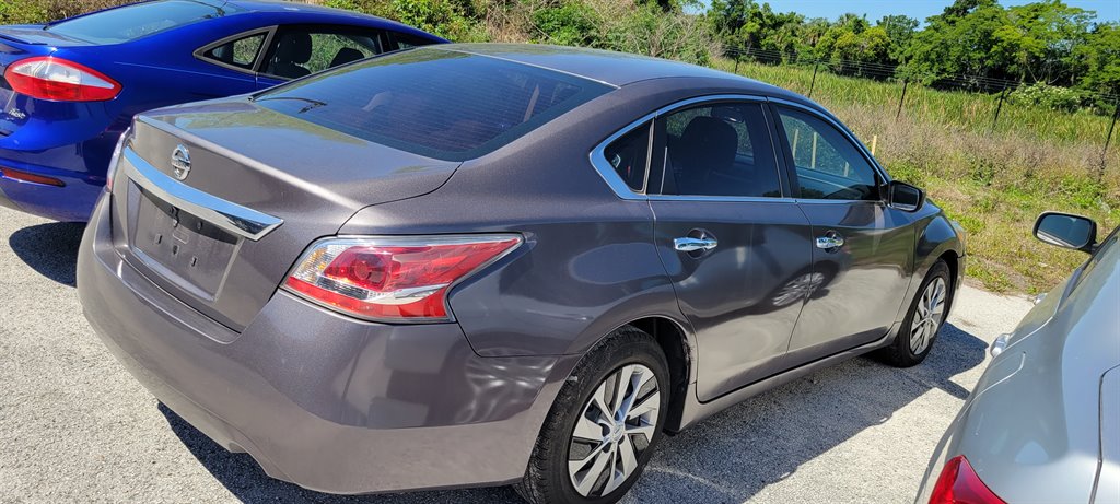 2015 Nissan Altima photo